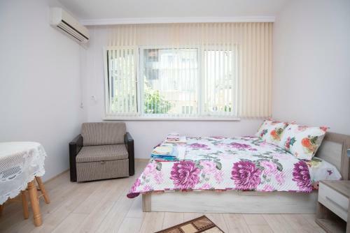 Apartamento Lynn's Oasis-ocean Touch In Core Downtown