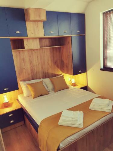 Cosy Sea View Apartment Emona