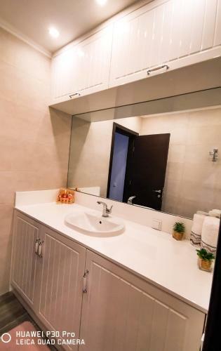 Luxury Apartments Alix