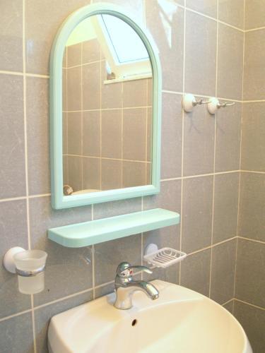 Hostal Q Bay Apartments