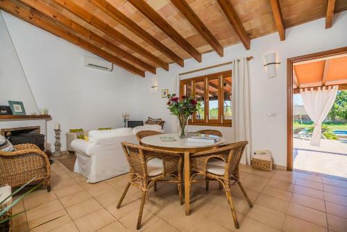 Villa Rostolla