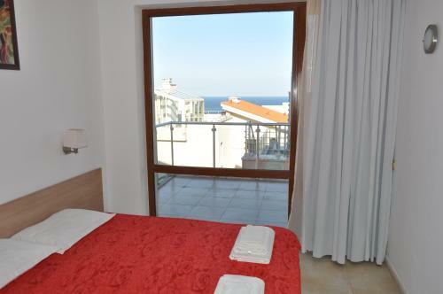 Beautiful Family Villa With Sea View