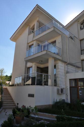 Beautiful Family Villa With Sea View