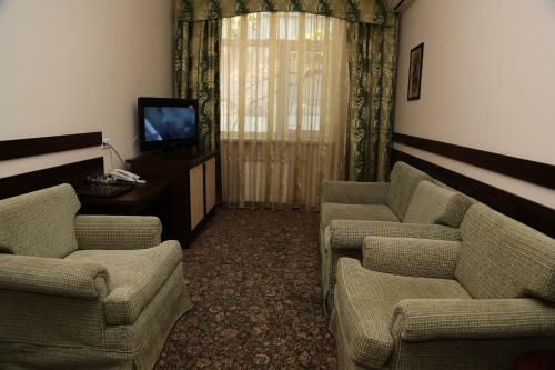 Salem On Dostyk Hotel