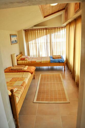 Sunvillage 10