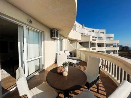 ??????????? ???????? - Sunbreeze Apartments