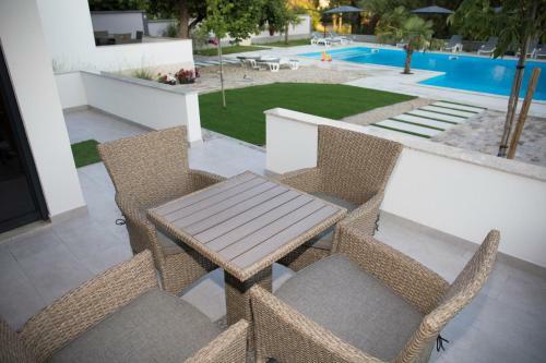Hostal Luxury Villa Magic
