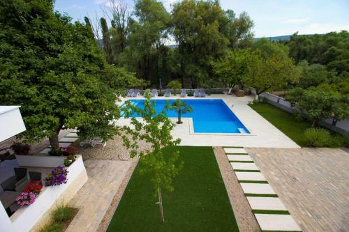 Hostal Luxury Villa Magic