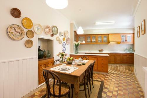 4 Cantons - La Goleta Villas