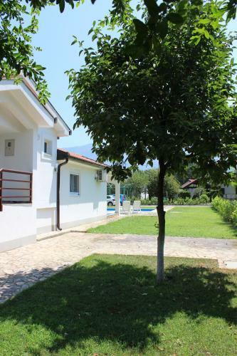 Villa Mirna