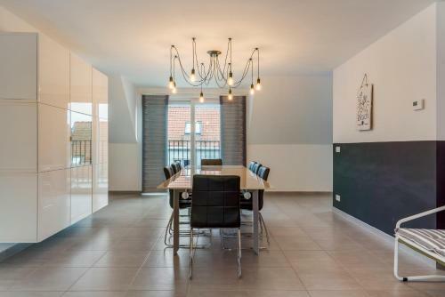 Penthouse Duplex Apartment Statler
