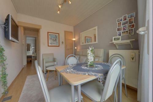 Cosy Apartment 150m From The Beach