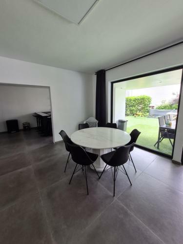 Apartamento The White Villa