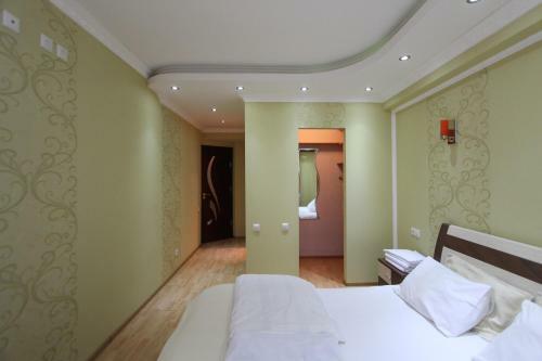 Mountain View Apartment