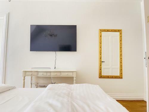 Hostal Aday - Aalborg Mansion - Room 1