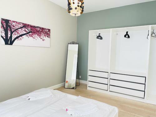 Apartamento Aday-booking - 2 Bedroom With Modern Kitchen And Free Parking