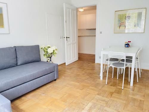 Hostal Aday - Aalborg Mansion - Room 2