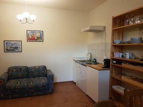 Artemis Farm Apartment4