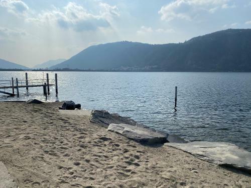 Ginestra Apartment Bissone