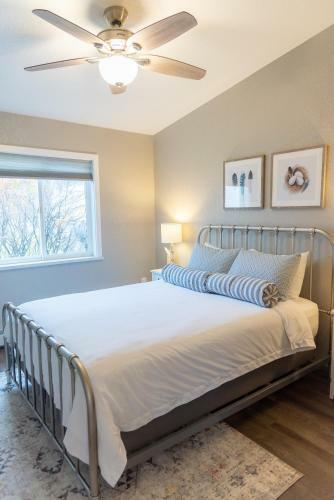 Motel Colony Suites