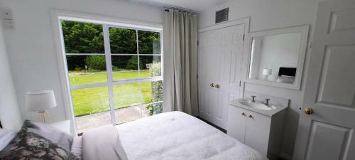 64 Mandalea B&B