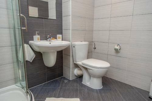 Apartamento Lovely 3bd Flat With Parking And Sea View