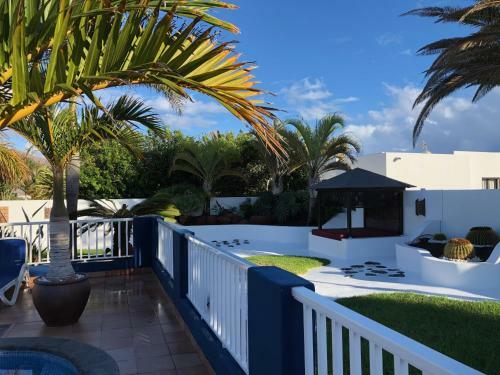 Villa Chao Private Heated Pool, Garden, Wifi, A/c