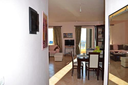 Apartment Elena