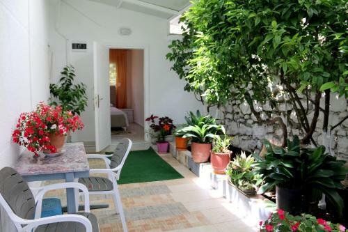 Hostal Seferi Apartments