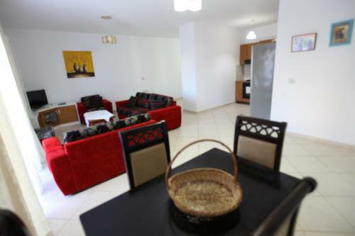 Rian Apartments