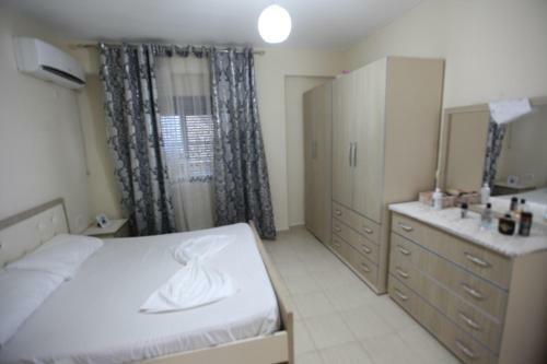 Rian Apartments