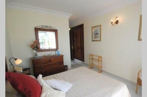 Villa Isa Sea Views