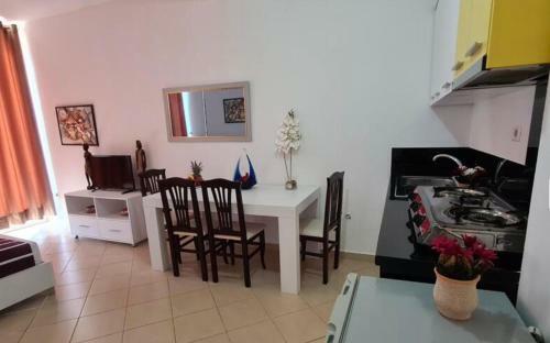 Arel And Dea Apartments