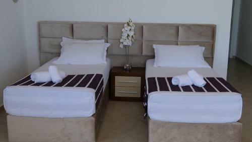 Arel And Dea Apartments