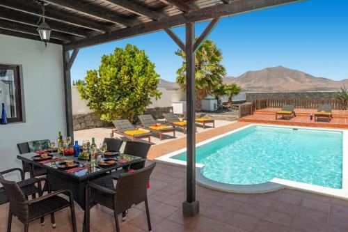 Villa Chinamar By Villa Plus
