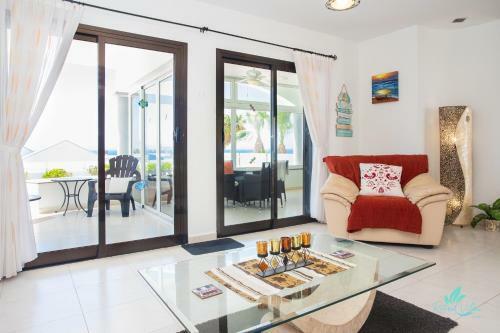 Exclusive 2-bed Villa In Playa Blanca Adults Only