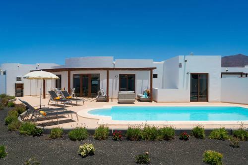 Villa Luar -secluded, Sophisticated & Chic