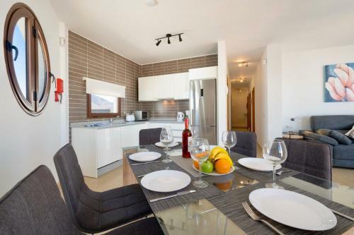 Villa Luar -secluded, Sophisticated & Chic