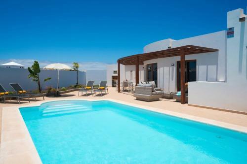 Villa Luar -secluded, Sophisticated & Chic