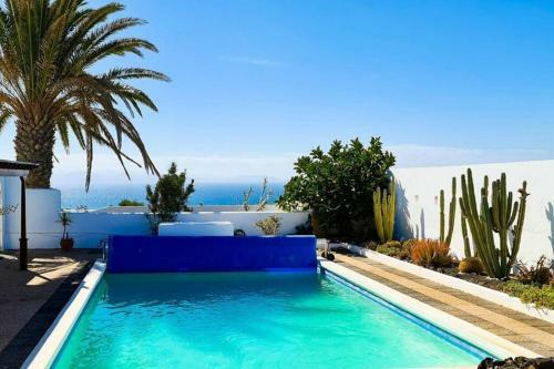 Villa Renaissance, 6 Bed 6 Bath Spacious Villa