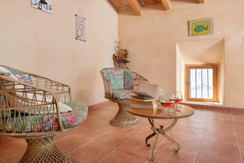 Lleon Town House In Pollensa, Mallorca