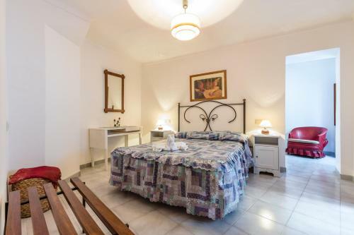 Lleon Town House In Pollensa, Mallorca
