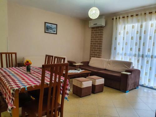 Eri Apartments
