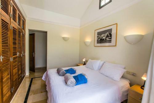 216 - Villa Helena By Villas Now Ltd