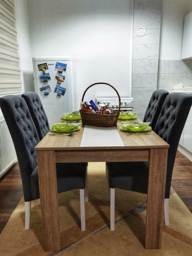 Pale City Center Apartment