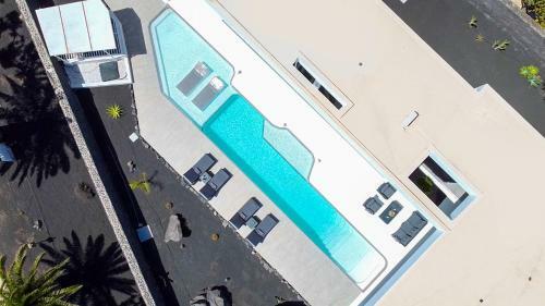 Villa Odyssey With Private Heated Pool In Playa Blanca