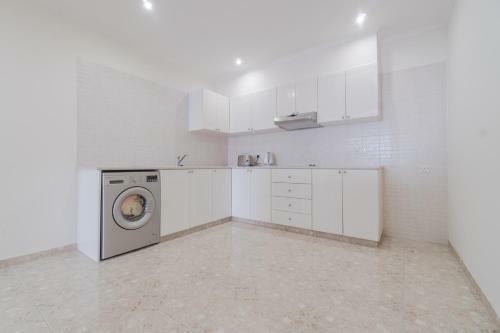 The House With Amazing Sea View In Paphos