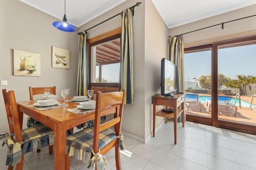 11b Villa La Isla