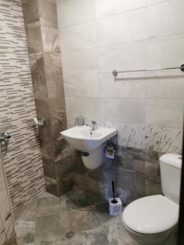 Hostal ?????? 2
