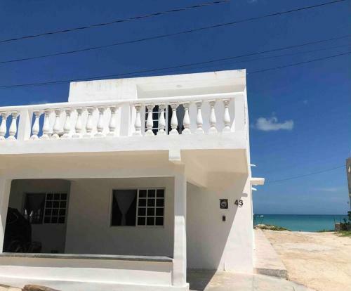 Casa Para Descansar Y Disfrutar La Vida En El Mar
